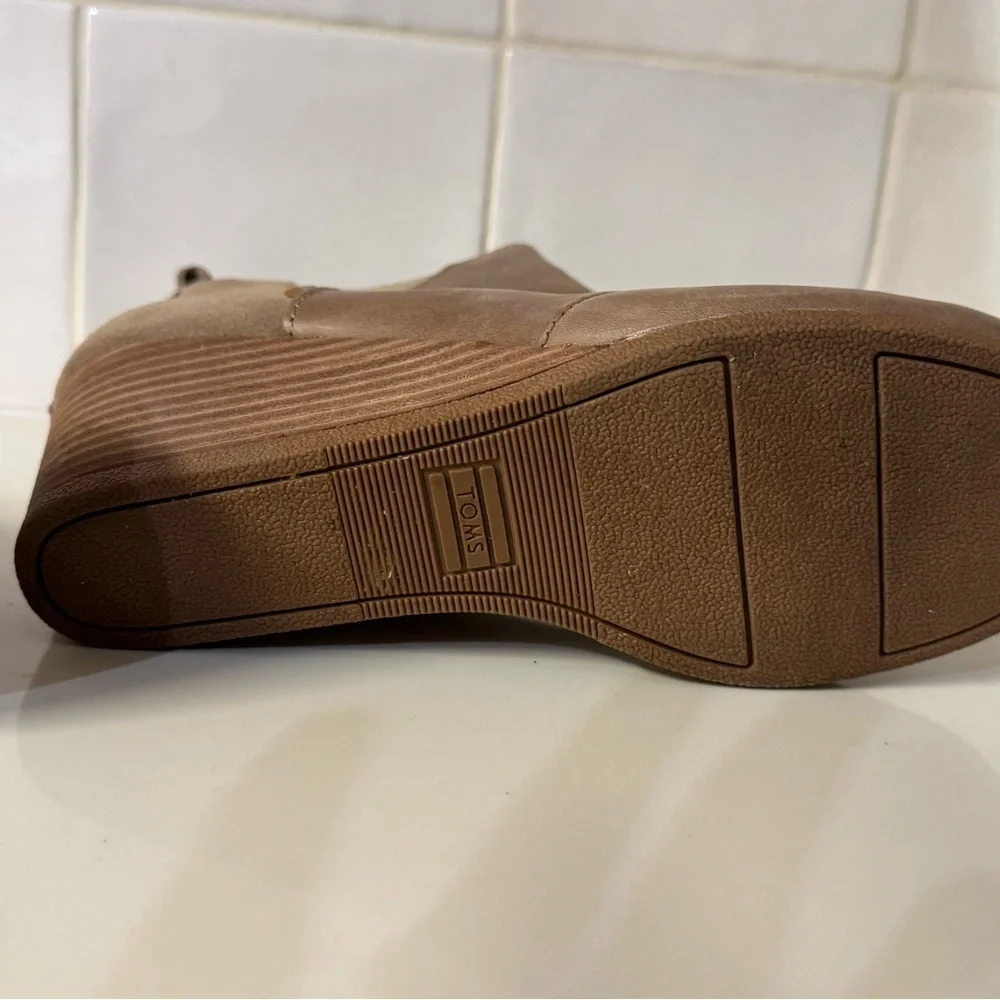 Toms classic kelsey